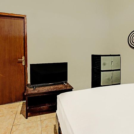 Spot On 91981 Diwi Homestay Tjakranegara Exterior foto