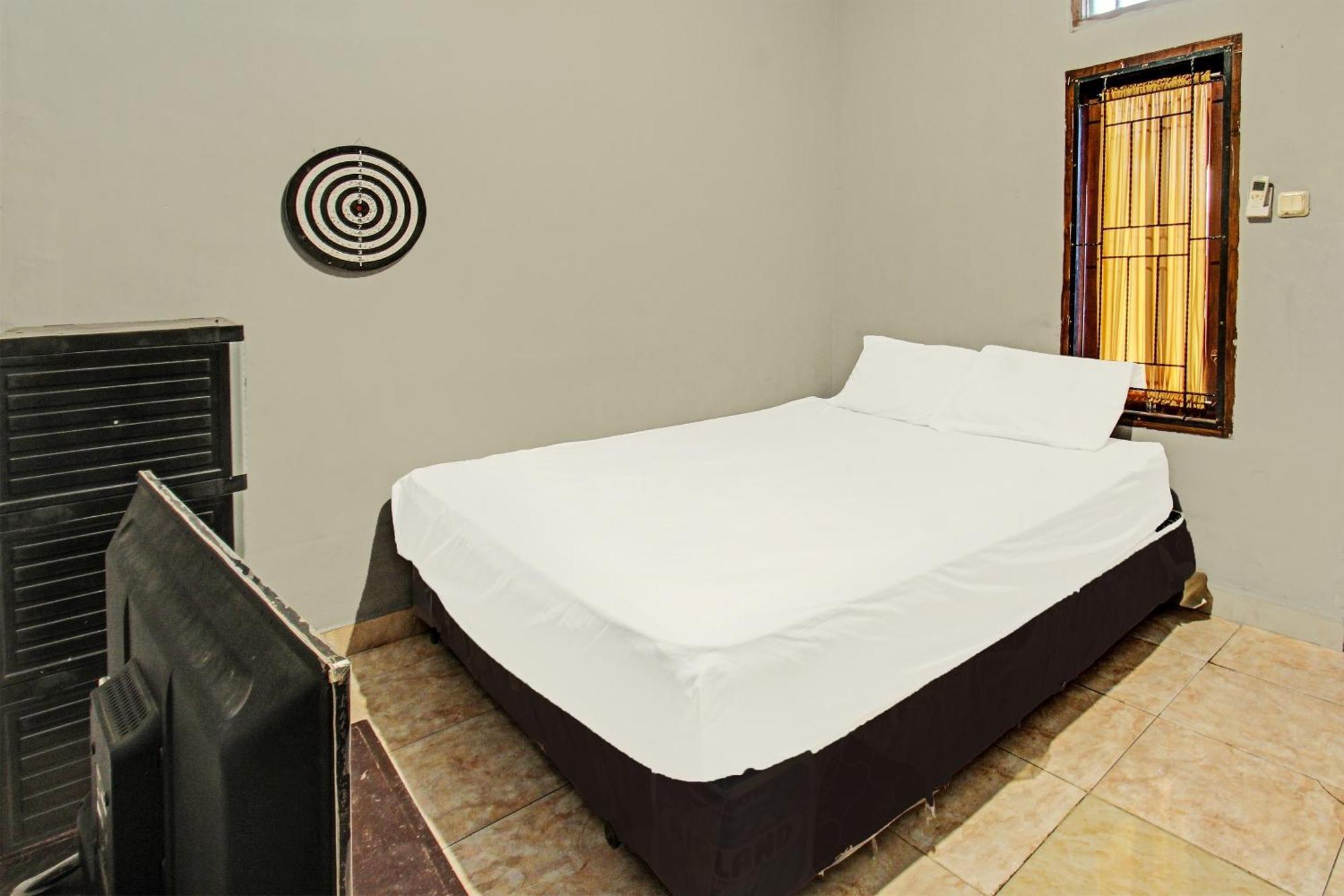 Spot On 91981 Diwi Homestay Tjakranegara Exterior foto