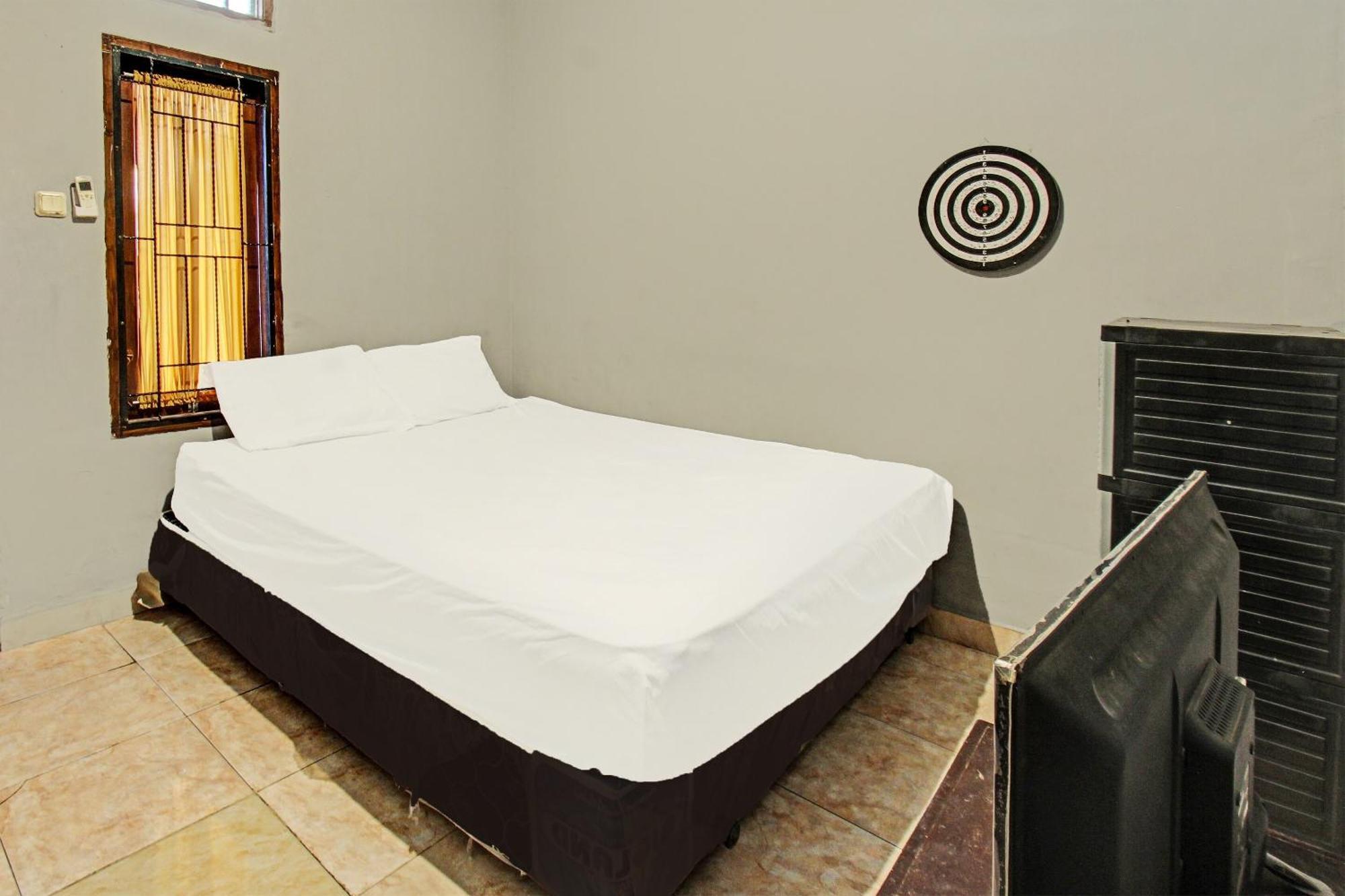 Spot On 91981 Diwi Homestay Tjakranegara Exterior foto
